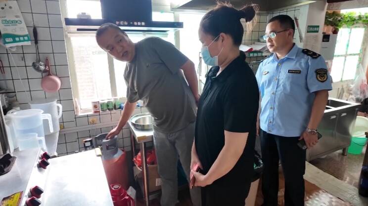 潍坊昌乐：沿街商铺燃气安全专项检查持续加力 筑牢风险隐患“防火墙”