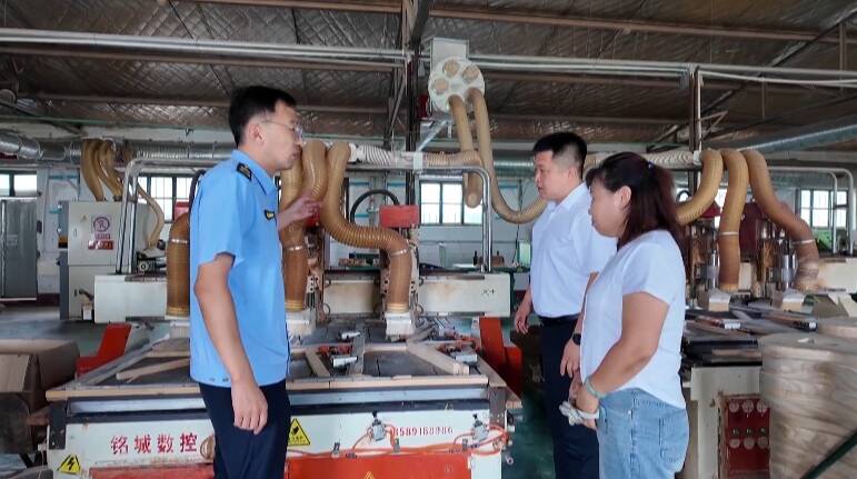 潍坊昌乐：隐患排查、安全宣讲“双拳发力” 护航重点行业健康发展