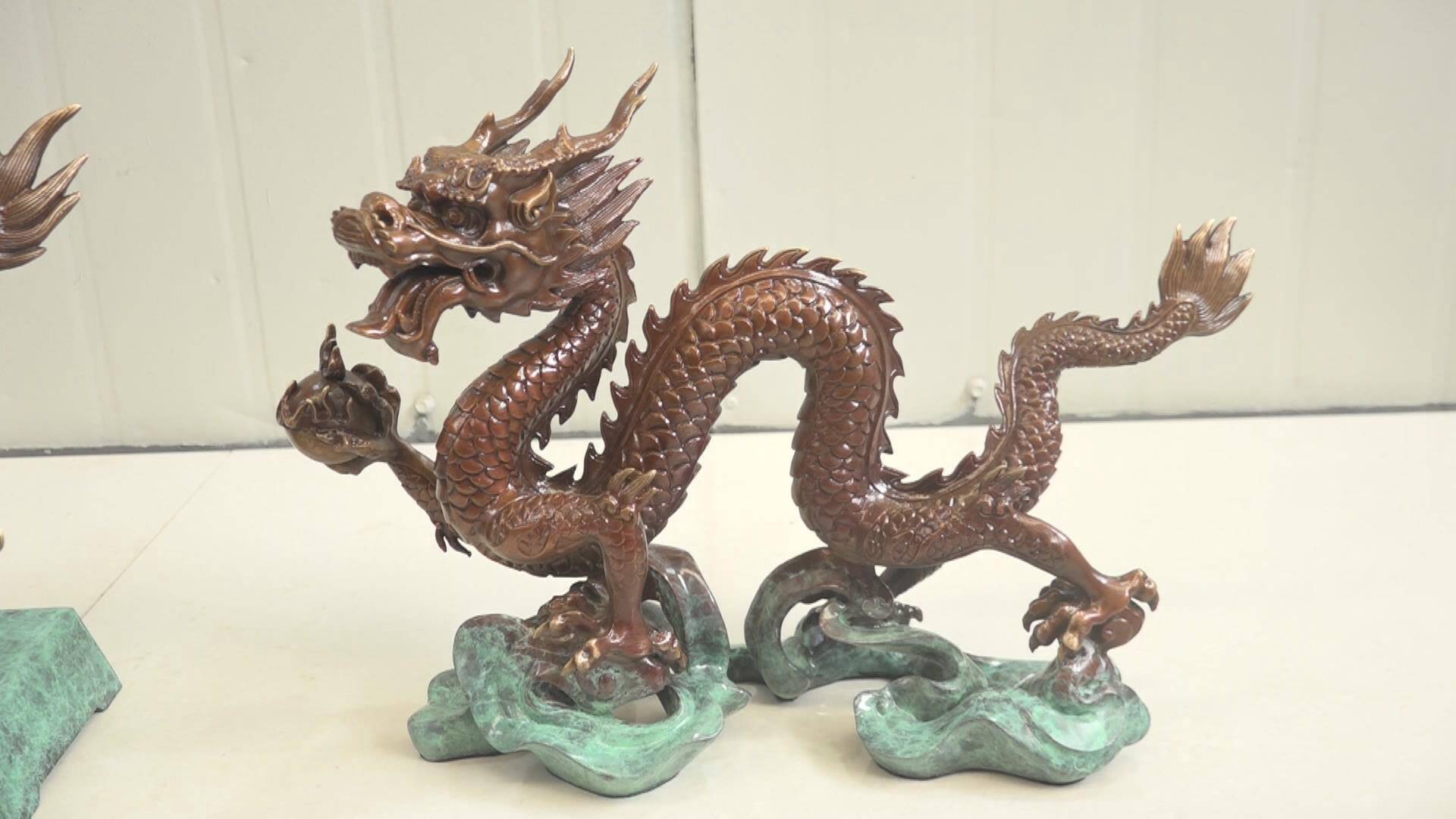 潍坊临朐：春节将至 龙年工艺品订单火爆
