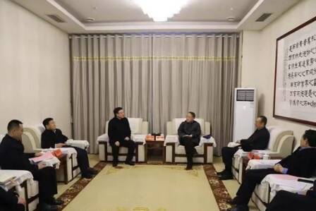 刘运会见莫言一行